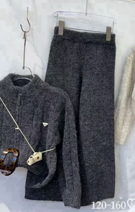 В`язаний теплий костюм-двійка для дівчат Gobolina Baby 2532, колір сірий