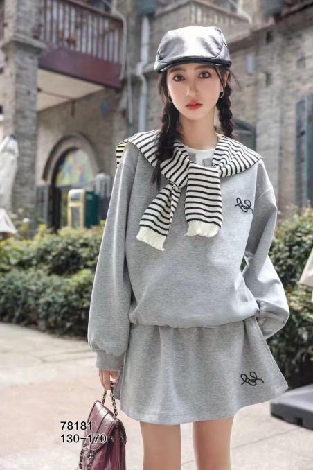 Трикотажний костюм-двійка для дівчат Gobolina Baby 47991, колір сірий