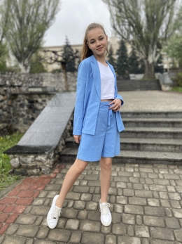 Летний льняной костюм для девочки Filatova, цвет голубой