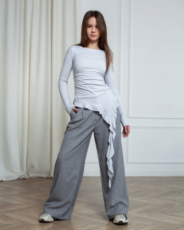 Лонгслів з воланами Wellkids , колір молочний