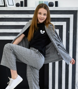 Летняя футболка для девочки Filatova Микки, цвет черный