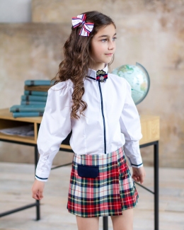Школьная блузка с брошью для девочки Wellkids, цвет белый